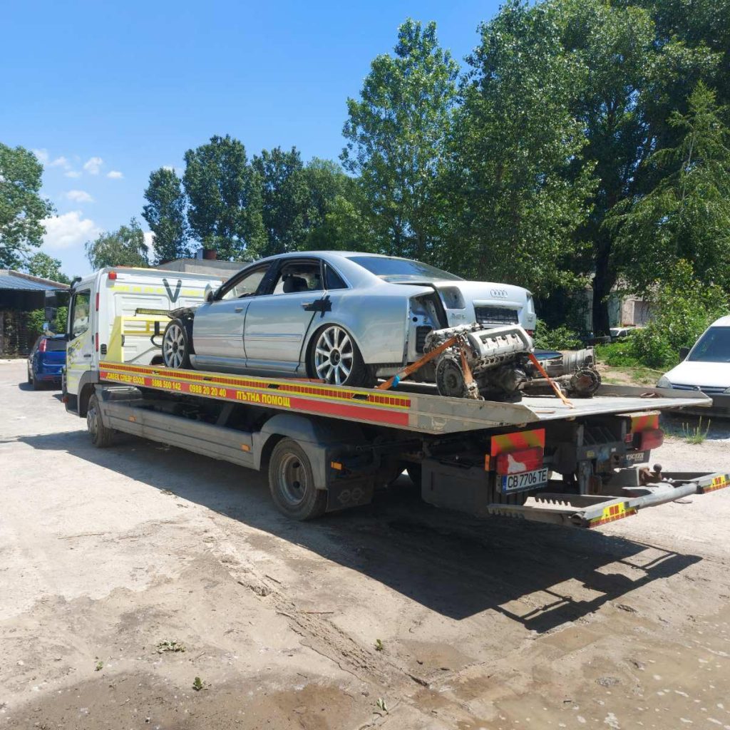 епатрак София – пътна помощ за закъсал автомобил на магистрала